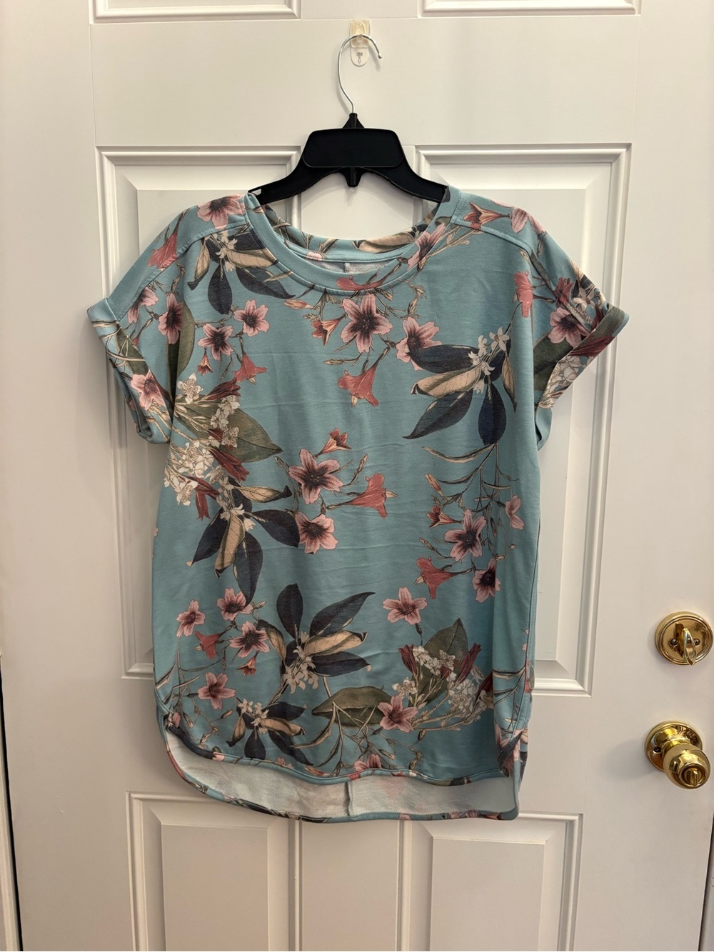 Cupio Dusty Blue Floral Short Sleeve Tee